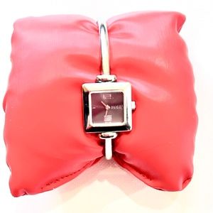 Gucci watch